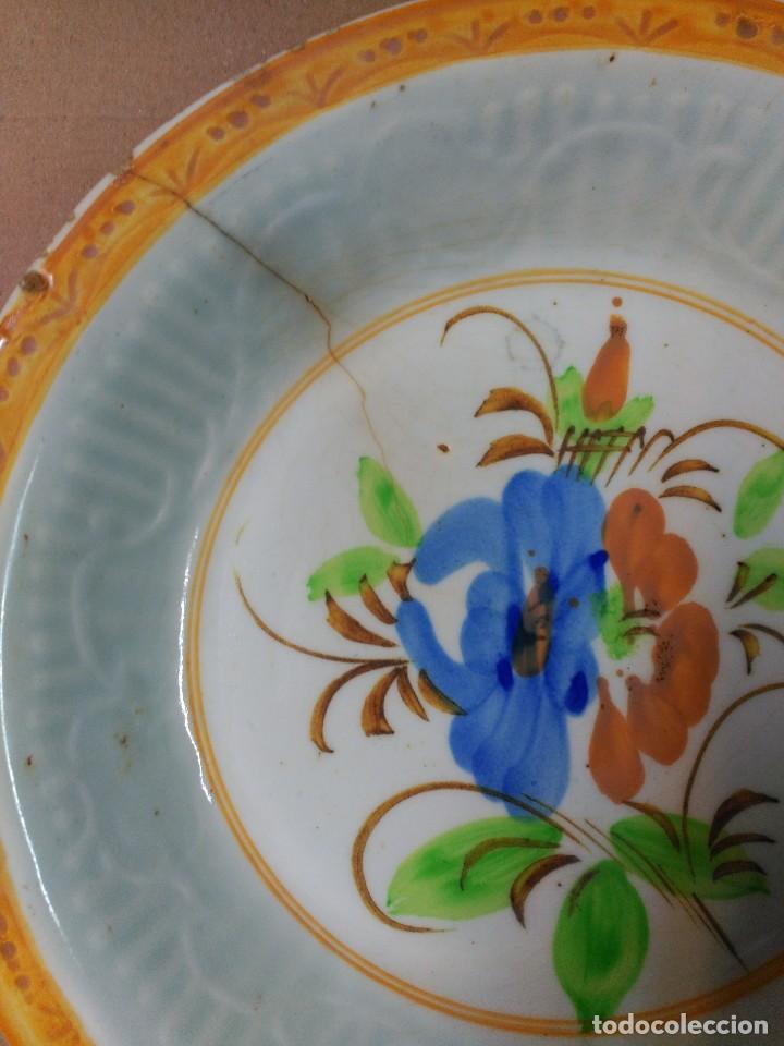 Antig&uuml;edades: Plato de ceramica, posiblemente Manises - Foto 9