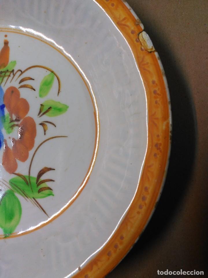 Antig&uuml;edades: Plato de ceramica, posiblemente Manises - Foto 10
