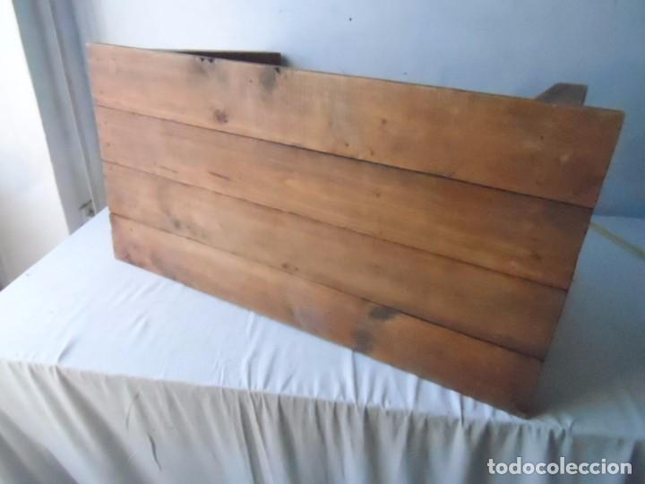 Antig&uuml;edades: MESA DE CENTRO RECTANGULAR MUY BONITA - Foto 4