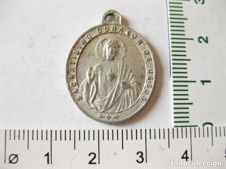 Antig&uuml;edades: Medalla del Sagrado Coraz&oacute;n de Jes&uacute;s. - Foto 1