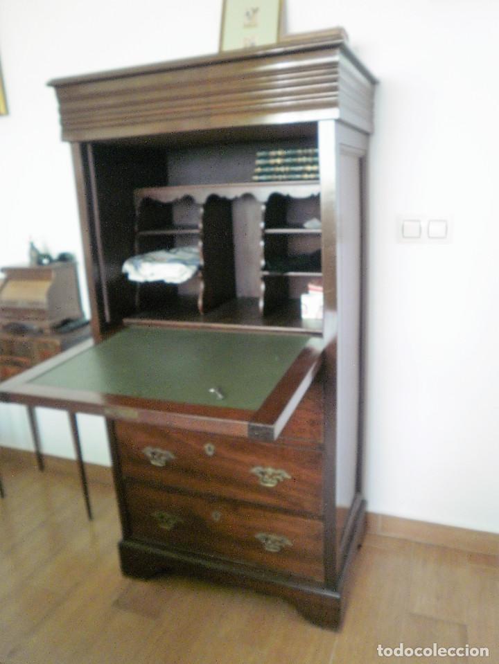 Antig&uuml;edades: Chifonier - Foto 2