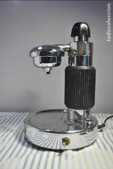 Antig&uuml;edades: ELECTRO CAFETERA PRESS (125 V. ) VINTAGE - Foto 3