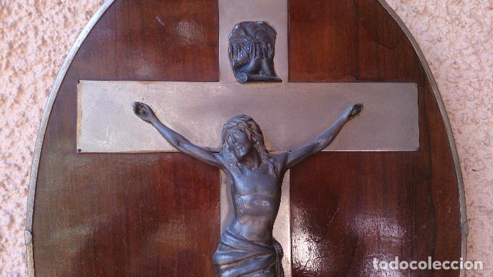 Antig&uuml;edades: Representaci&oacute;n de crucifixi&oacute;n de Jes&uacute;s - Foto 2