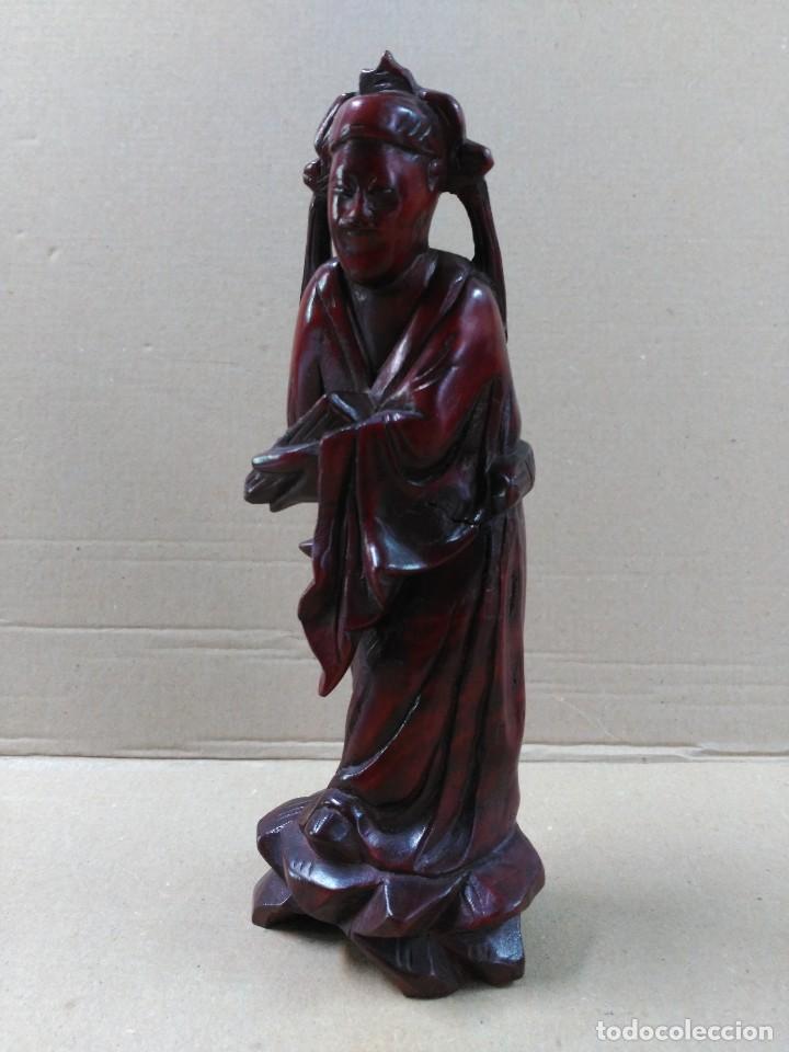 Antig&uuml;edades: Figura oriental tallada en madera - Foto 5