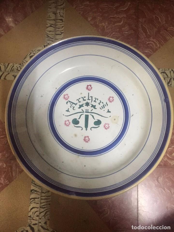 Antig&uuml;edades: Plato de cer&aacute;mica antiguo - Foto 1