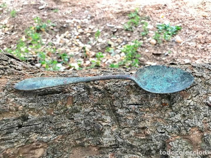 Antig&uuml;edades: ANTIGUA CUCHARA DE BRONCE - Foto 1