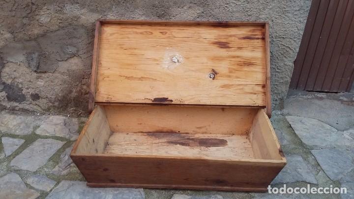 Antig&uuml;edades: Pastera o arcon panadero - Foto 1