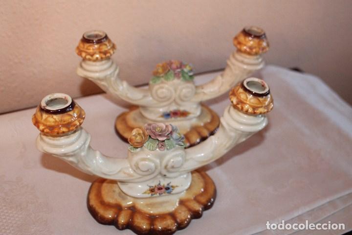 Antig&uuml;edades: PAREJA DE CANDELABROS - Foto 3