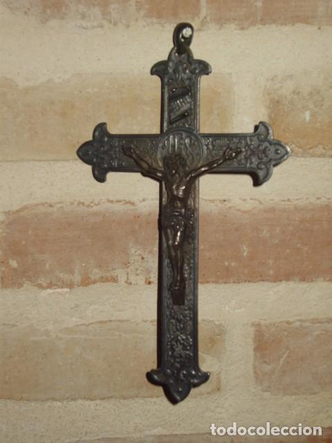 Antig&uuml;edades: CRUZ DE PARED SOBRE EL SIGLO XIX. - Foto 2