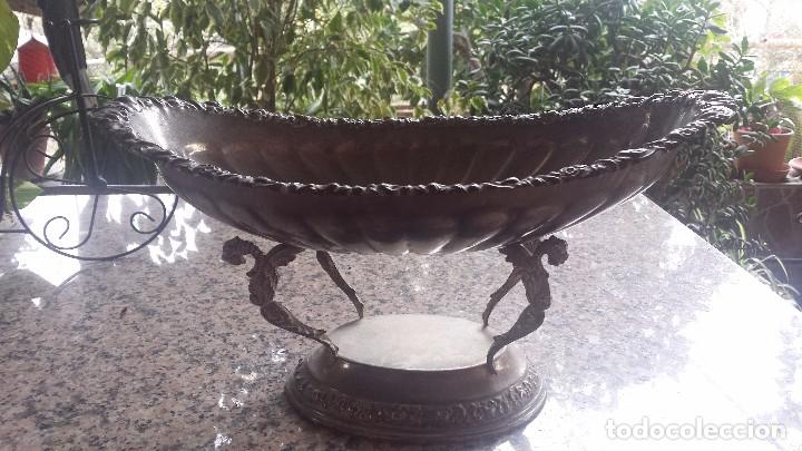 Antig&uuml;edades: antiguo centro de mesa de alpaca - Foto 1
