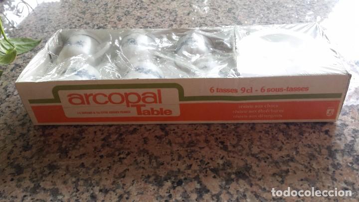 Antig&uuml;edades: antiguo juego de cafe arcopal. a estrenar - Foto 2