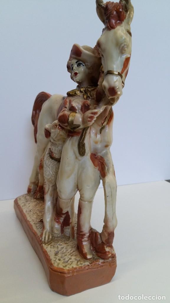 Antig&uuml;edades: Figura Mujer con caballo y perro - Foto 2