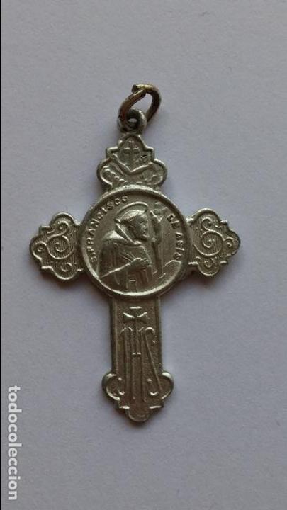 Antig&uuml;edades: Medalla de san francisco de asis de 3,4 x 2,3 cms - Foto 1