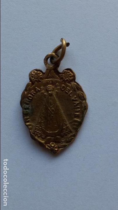 Antig&uuml;edades: Medalla ,de virgen del valle de 2,3 x 1,5 cms - Foto 1