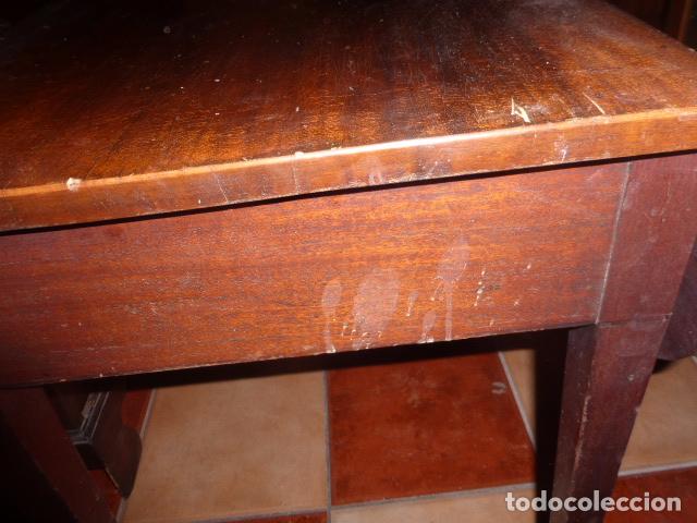Antig&uuml;edades: ANTIGUA MESA CON ALAS. LIQUIDACION. - Foto 3