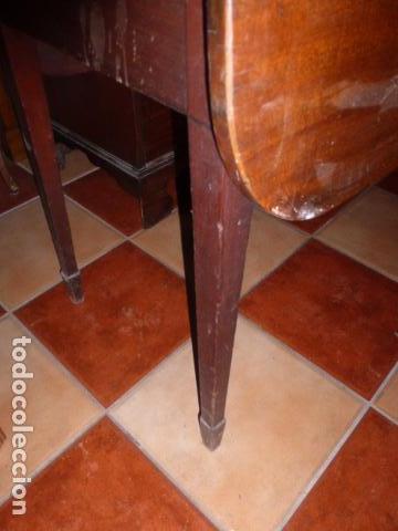 Antig&uuml;edades: ANTIGUA MESA CON ALAS. LIQUIDACION. - Foto 4