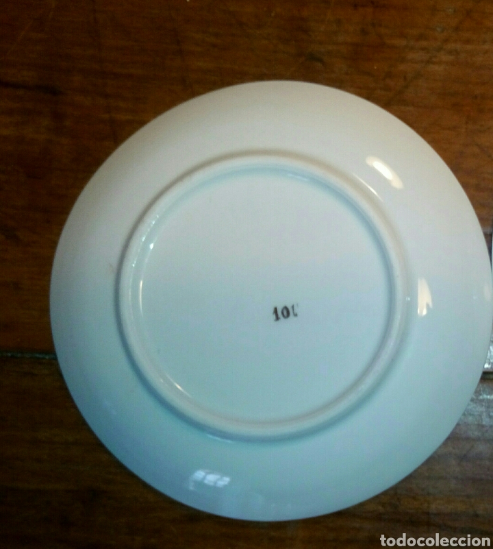 Antig&uuml;edades: Dos platos cafe o pan porcelana - Foto 4