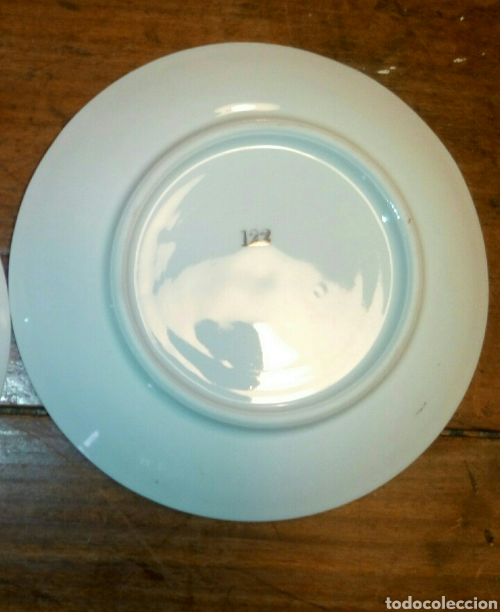 Antig&uuml;edades: Dos platos cafe o pan porcelana - Foto 5