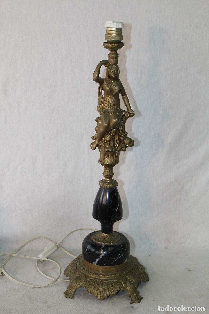 Antig&uuml;edades: lampara en metal y marmol - Foto 1