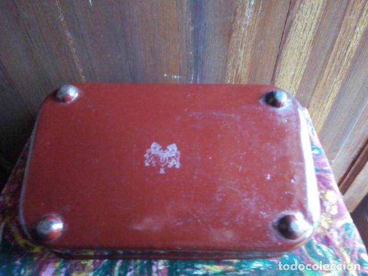 Antig&uuml;edades: BANDEJA . - Foto 1