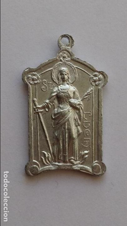 Antig&uuml;edades: Medalla de santa liberta y corazon de jesus, de 3,2 x 2 cms - Foto 1