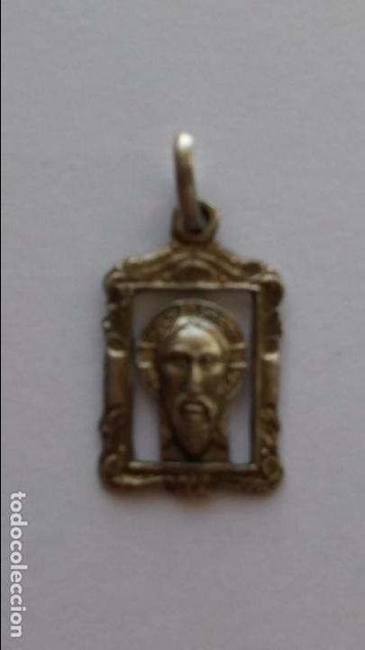 Antig&uuml;edades: Medalla de cristo, de 1,8 x 1,1 cms - Foto 1