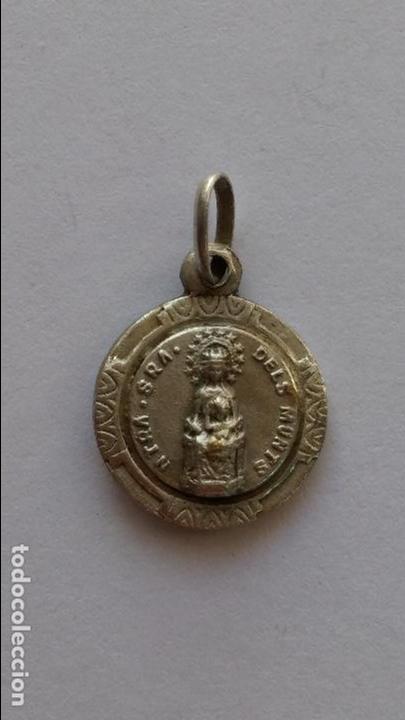 Antig&uuml;edades: Medalla de virgen dels munts y corazon de jesus, de 1,3 cms de diametro - Foto 1