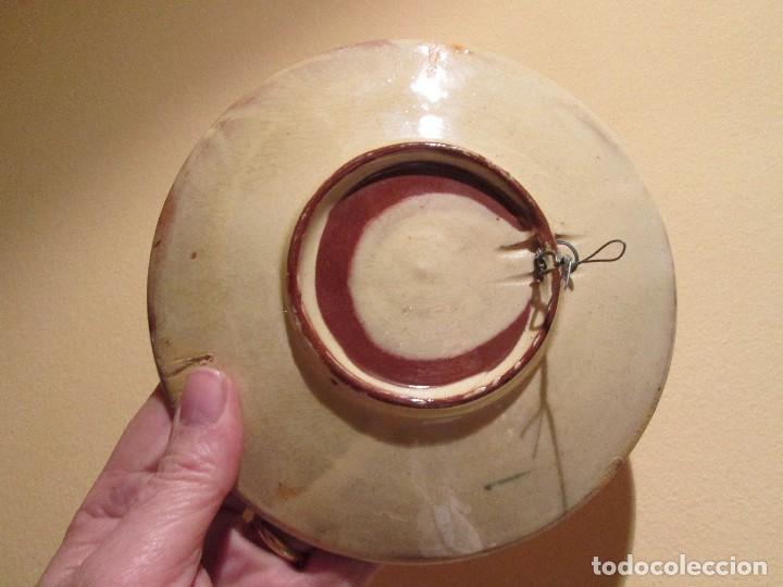 Antig&uuml;edades: plato decorado de 17centimetros de diametro - Foto 2