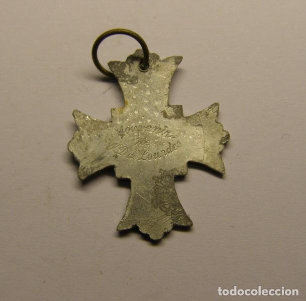 Antig&uuml;edades: Medalla de Lourdes. siglo XX. - Foto 2