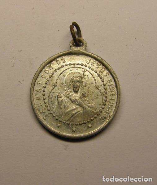 Antig&uuml;edades: Medalla religiosa antigua Mare de Deu de la Ajuda. - Foto 2