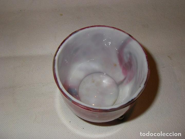 Antig&uuml;edades: Vaso de opalina, modernista. - Foto 3