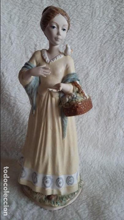 Antiquit&eacute;s: FIGURA DE MUJER DE PORCELANA ART&Iacute;STICA LEVANTINA