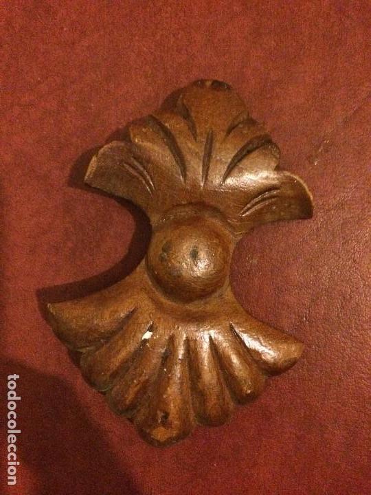 Antig&uuml;edades: ADORNO MUEBLE MADERA TALLADA (leer condiciones de venta). - Foto 1