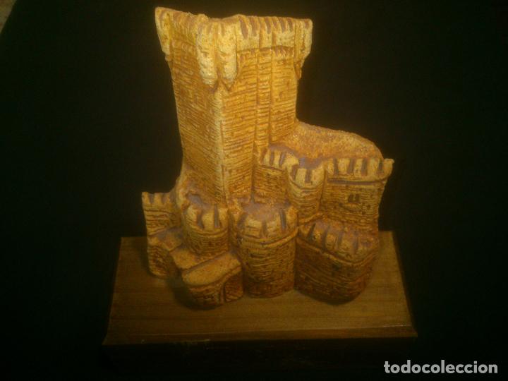 Antig&uuml;edades: CASTILLO DE LA MOTA GRES CERA PERDIDA - Foto 1