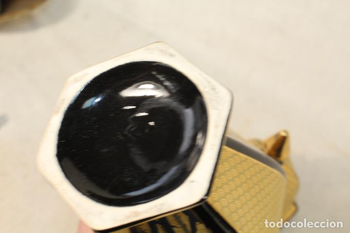 Antig&uuml;edades: jarron tibor en porcelana con oro - Foto 2