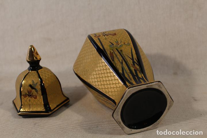 Antig&uuml;edades: jarron tibor en porcelana con oro - Foto 4