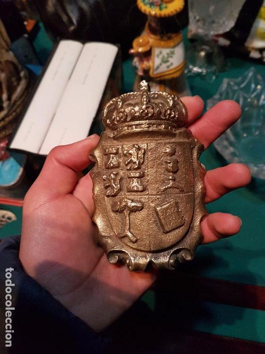 Antig&uuml;edades: BONITA Y ANTIGUA PLACA DE BRONCE. - Foto 4