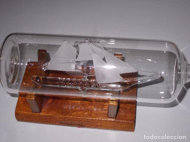 Antig&uuml;edades: Dos botellas de cristal con barco en interior - Foto 5
