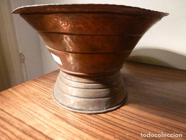 Antig&uuml;edades: ANTIGUO CUENCO DE COBRE 47 - Foto 1