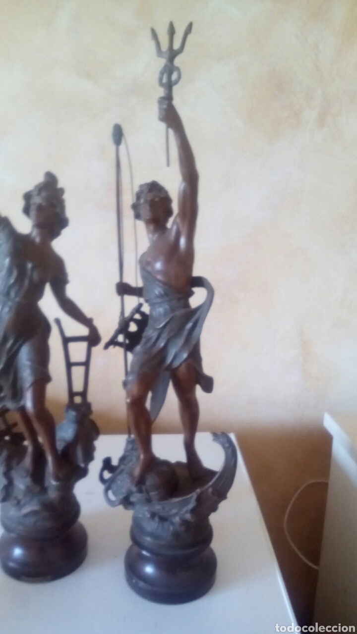 Antig&uuml;edades: Pareja de estatuas - Foto 2
