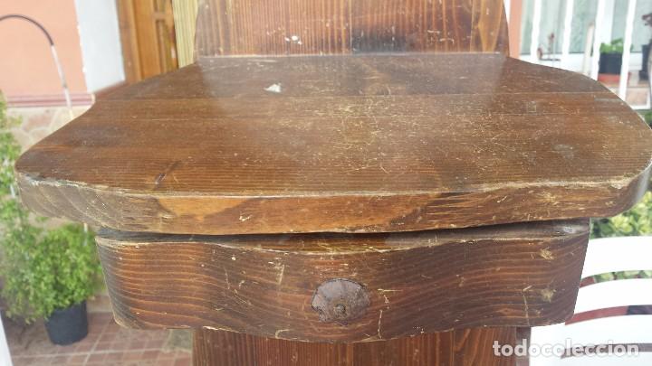 Antig&uuml;edades: estanteria de madera con cajon - Foto 6