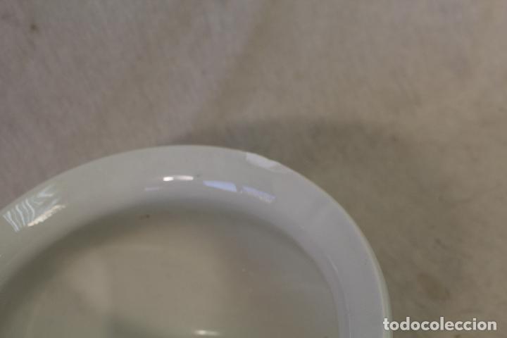 Antig&uuml;edades: bacin orinal en ceramica tanagra santander - Foto 4