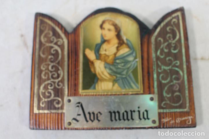 Antig&uuml;edades: ave maria en madera con lamina y dibujos a mano - Foto 3