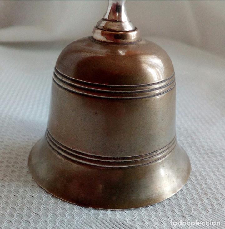 Antig&uuml;edades: ANTIGUA CAMPANA DE MANO. - Foto 4
