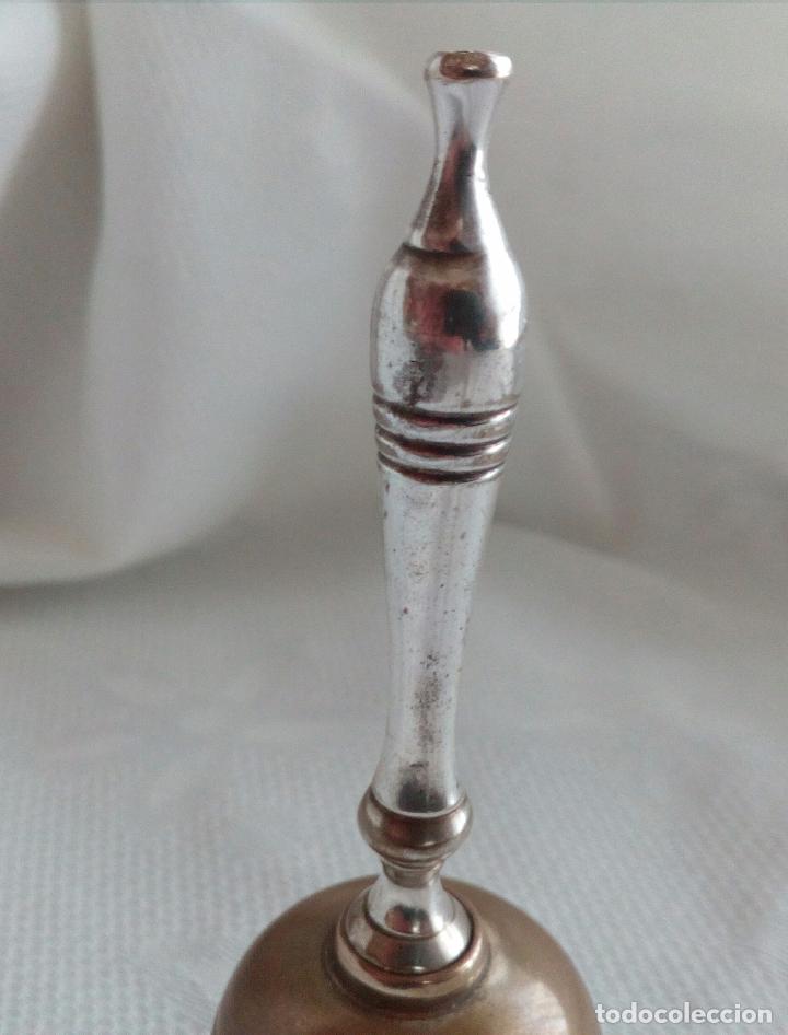 Antig&uuml;edades: ANTIGUA CAMPANA DE MANO. - Foto 5