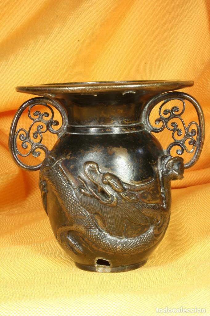 Antig&uuml;edades: Jarr&oacute;n Japon&eacute;s con Drag&oacute;n. S.XIX - Foto 2