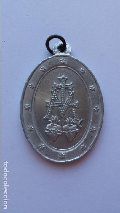 Antig&uuml;edades: Medalla de virgen inmaculada concepcion de 4,3 x 3 cms - Foto 2