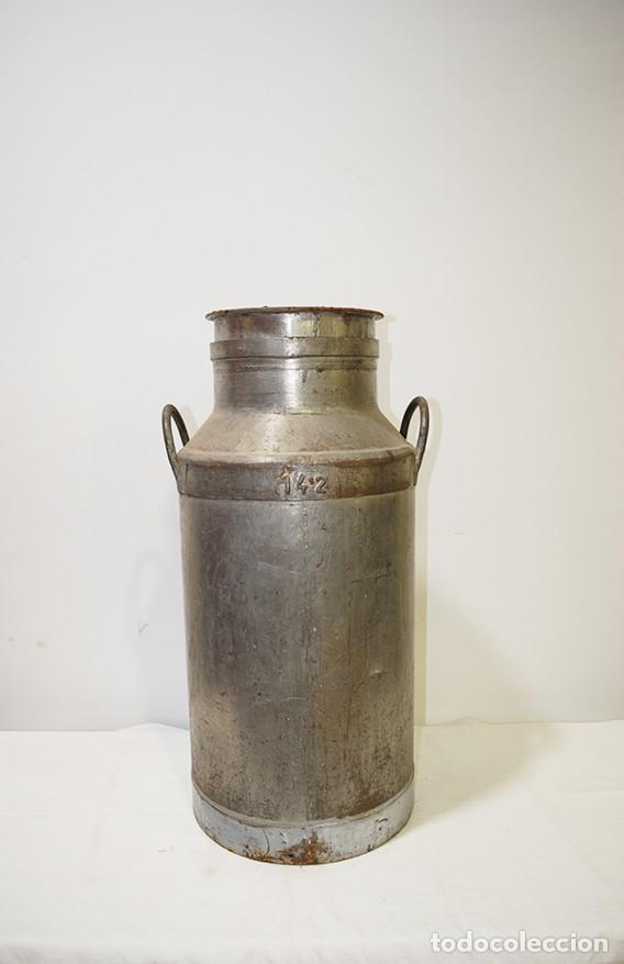 Antig&uuml;edades: C&Aacute;NTARA DE LECHE ANTIGUA DE HIERRO - Foto 1