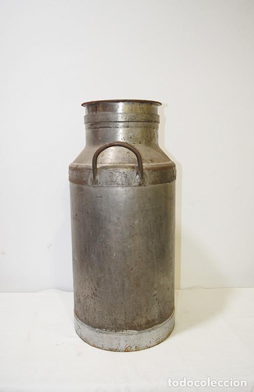 Antig&uuml;edades: C&Aacute;NTARA DE LECHE ANTIGUA DE HIERRO - Foto 2