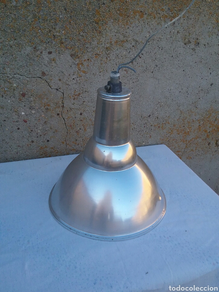 Antig&uuml;edades: Farol industrial. - Foto 1